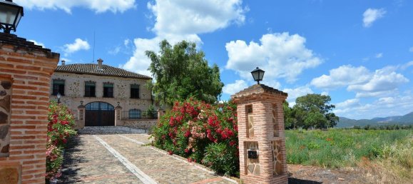 4 bedrooms House in Piedrabuena, Spain No. 69036 19