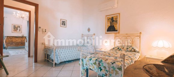 Вилла с 3 спальнями в Орозеи, Италия № 87862 21