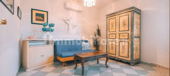 Вилла с 3 спальнями в Орозеи, Италия № 87862 22