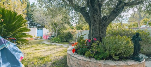 Вилла с 3 спальнями в Орозеи, Италия № 87862 50