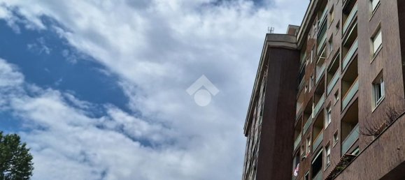 Apartamento de 2 divisões em Cinisello Balsamo, Italy N.º 330358 2