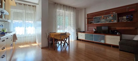 Apartamento de 2 divisões em Cinisello Balsamo, Italy N.º 330358 5