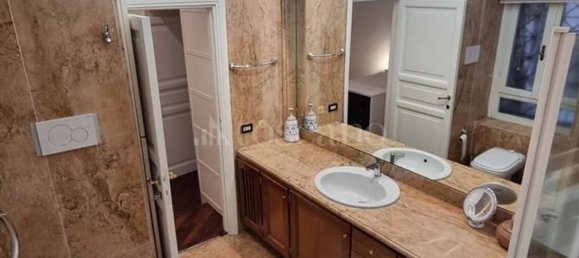 3 rooms Apartment in Rome, Italy No. 18202 15