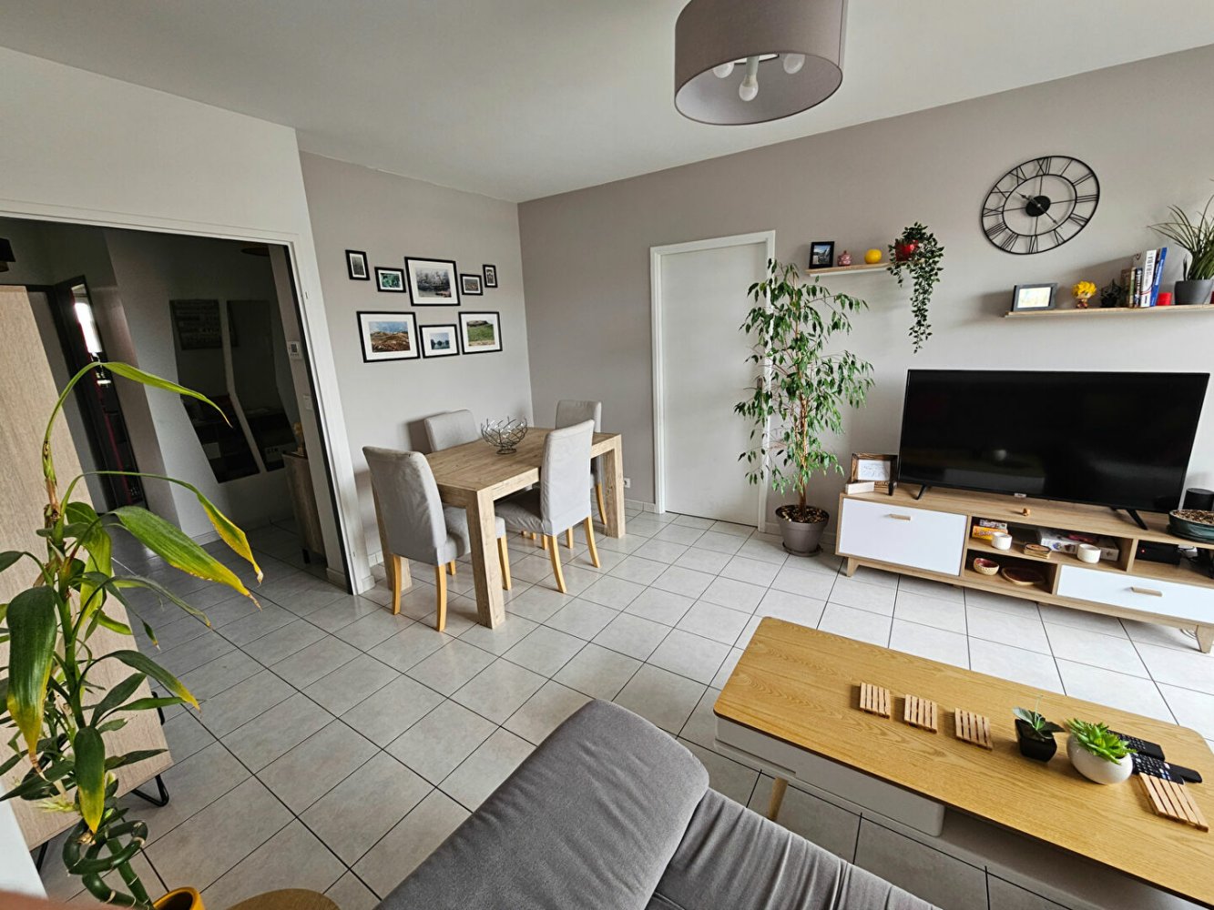 Apartamento T3 em Neuilly-sur-Marne, France N.º 345850