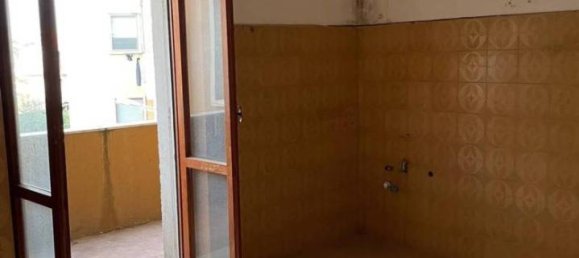 5 rooms Apartment in Lamezia Terme, Italy No. 88126 14