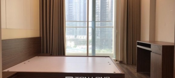 3 bedrooms Apartment in Tay Ho, Vietnam No. 1012 4