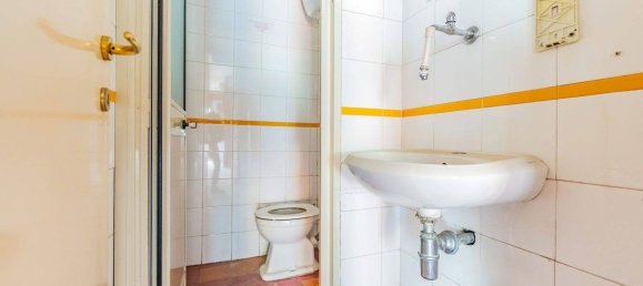 1-Zimmer Gewerbliche Immobilie in Rome, Italy, Nr. 301239 5