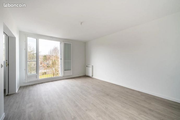 Apartamento T3 em Neuilly-sur-Marne, France N.º 357001