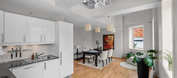 2 bedrooms Apartment in Paris, France No. 333838 4