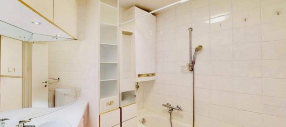 4 rooms Apartment in Aldrans, Austria No. 233853 8