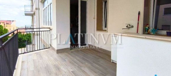 Apartamento T7 em San Giovanni Rotondo, Italy N.º 362482 17