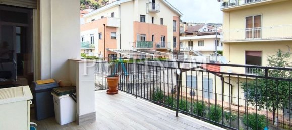 Apartamento T7 em San Giovanni Rotondo, Italy N.º 362482 16