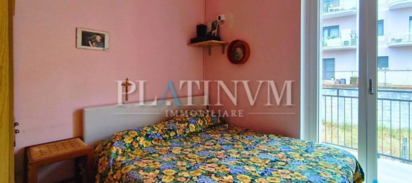 Apartamento T7 em San Giovanni Rotondo, Italy N.º 362482 23