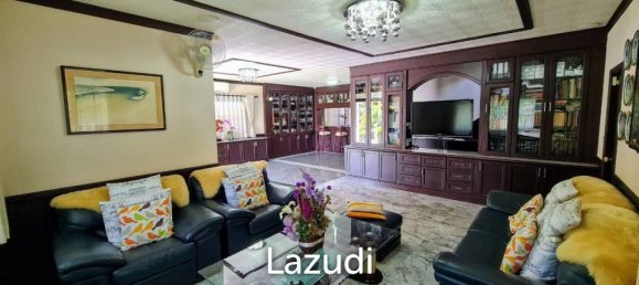 3 غرف نوم مقهى / مطعم في Bang Lamung, Thailand رقم 16028 5