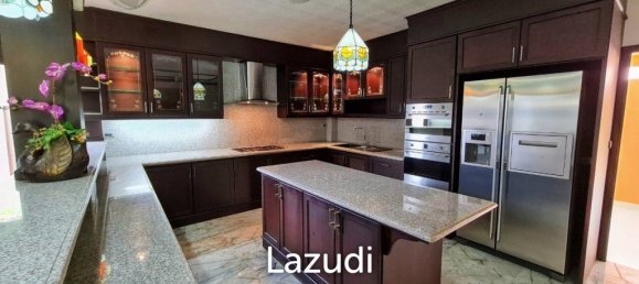 3 غرف نوم مقهى / مطعم في Bang Lamung, Thailand رقم 16028 7