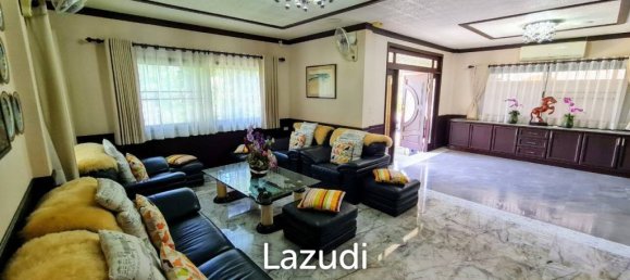 3 غرف نوم مقهى / مطعم في Bang Lamung, Thailand رقم 16028 2