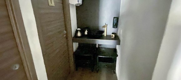 Коммерческая недвижимость с 1 комнатой в Гольфо Аранчи, Италия № 43760 18