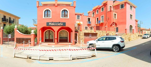 Коммерческая недвижимость с 1 комнатой в Гольфо Аранчи, Италия № 43760 27