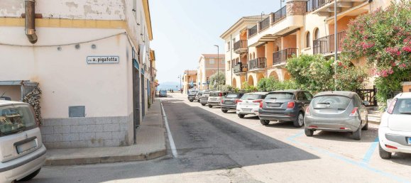 Коммерческая недвижимость с 1 комнатой в Гольфо Аранчи, Италия № 43760 31