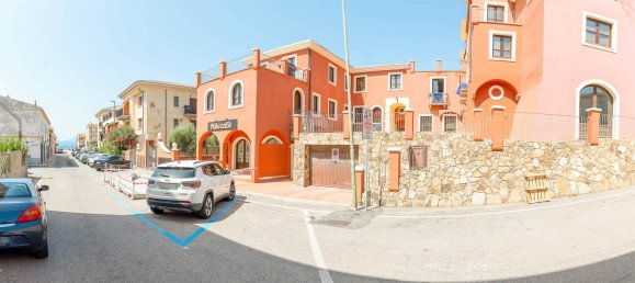 Коммерческая недвижимость с 1 комнатой в Гольфо Аранчи, Италия № 43760 29