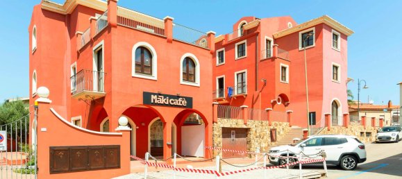 Коммерческая недвижимость с 1 комнатой в Гольфо Аранчи, Италия № 43760 3