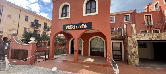 Коммерческая недвижимость с 1 комнатой в Гольфо Аранчи, Италия № 43760 28