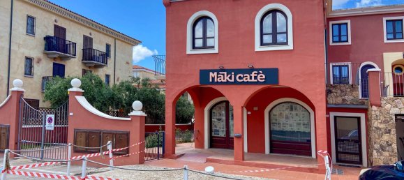 Коммерческая недвижимость с 1 комнатой в Гольфо Аранчи, Италия № 43760 5