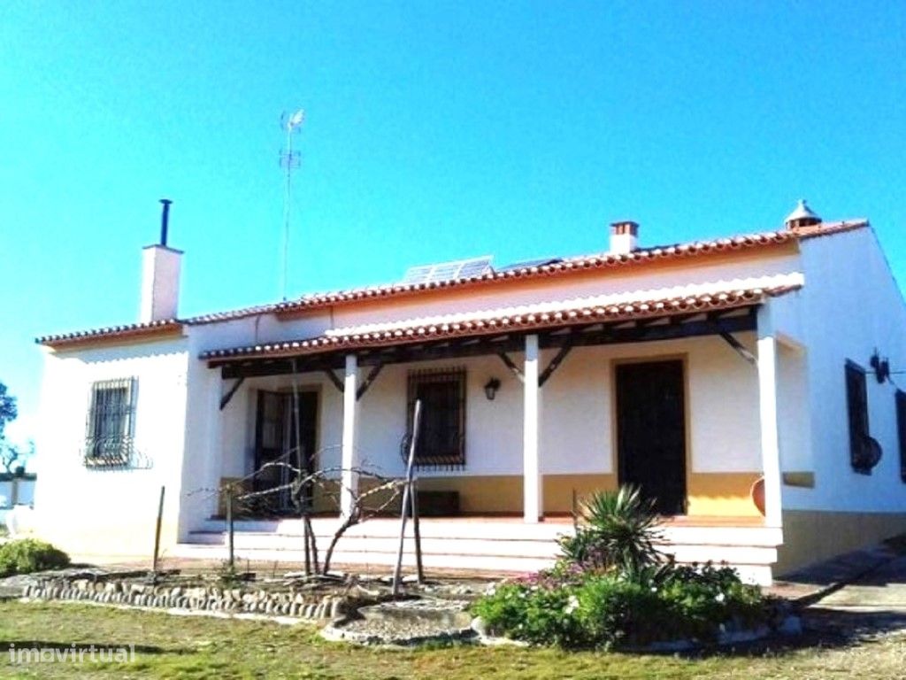3 bedrooms House in Serpa, Portugal No. 247387