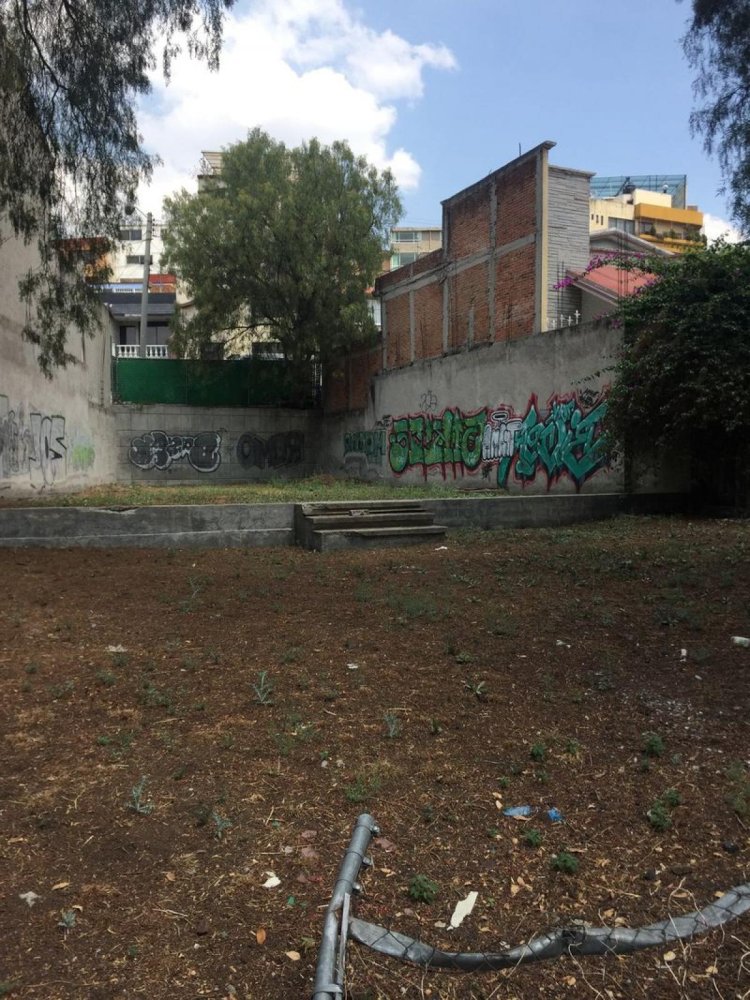  Land in Tlalnepantla, Mexico No. 203803