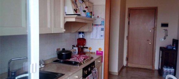 Квартира с 2 комнатами в Борго Виргилио, Италия № 122882 3