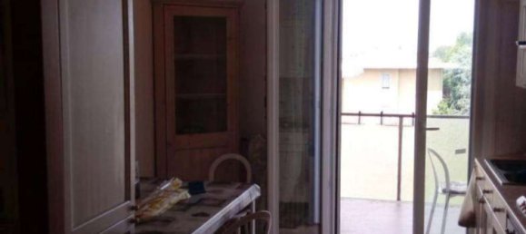 Квартира с 2 комнатами в Борго Виргилио, Италия № 122882 6