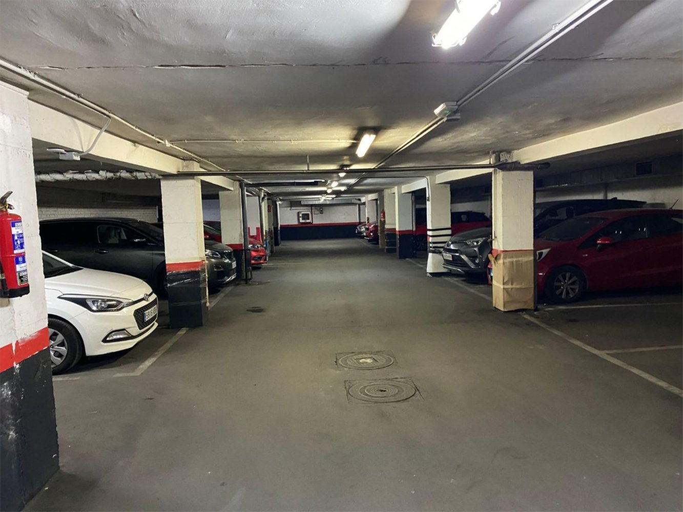 Garaje en Madrid, Spain 12 m² No. 198873