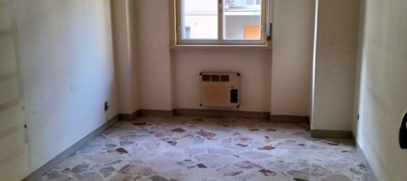 4 rooms Apartment in Palermo, Italy No. 216202 12