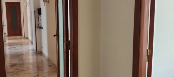 4 rooms Apartment in Palermo, Italy No. 216202 5