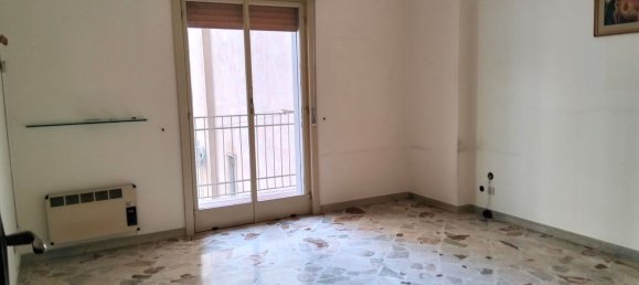 4 rooms Apartment in Palermo, Italy No. 216202 11