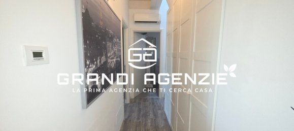 2 rooms Duplex in Parma, Italy No. 259765 8