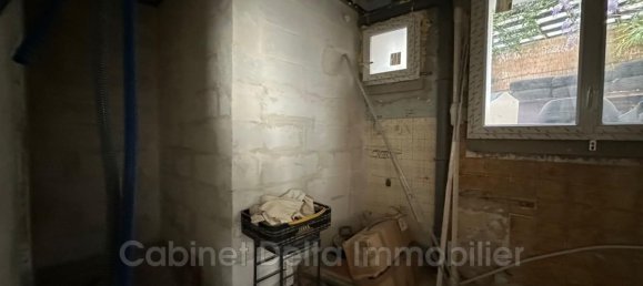 2-salle Appartement à Toulon, France No. 340856 3