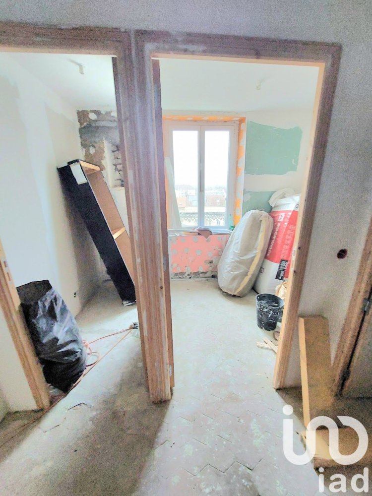 Terreno em Creil, France 338 m² N.º 245207