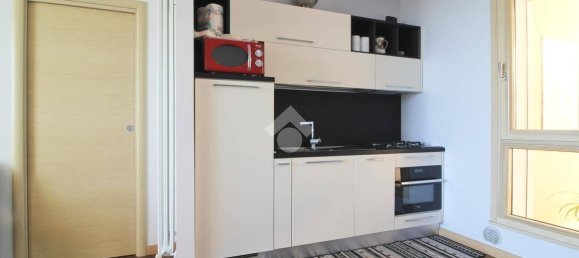 2 bedrooms Apartment in Giulianova, Italy No. 341318 8