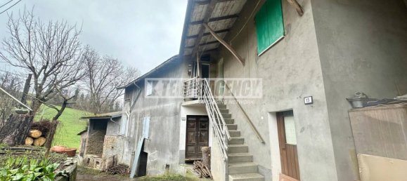 2 bedrooms Apartment in Polinago, Italy No. 188624 8