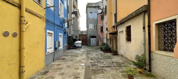 5 rooms House in Chioggia, Italy No. 91159 4