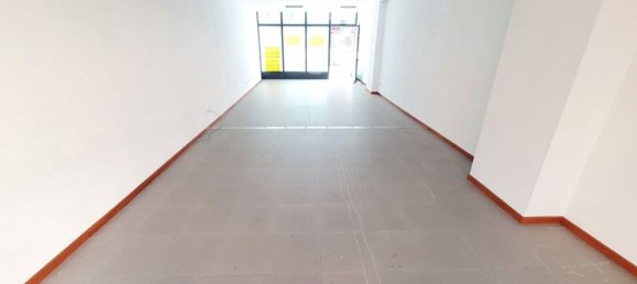  عقار تجاري في A Coruna, Spain 52متر مربع رقم 38475 8