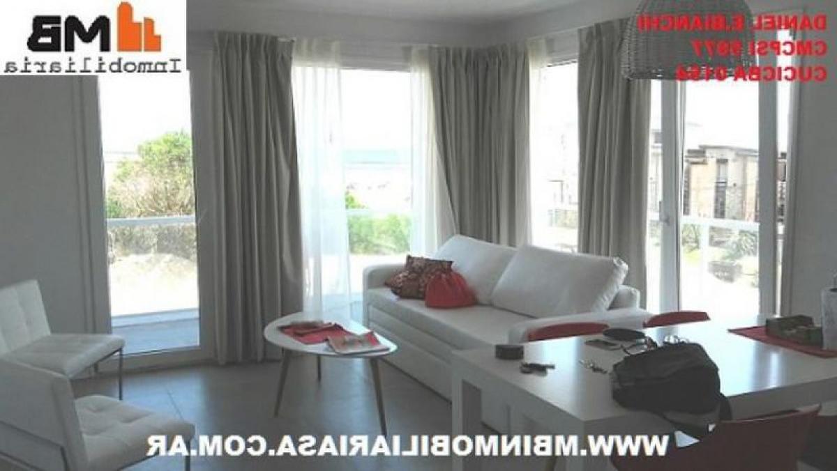 2 bedrooms Apartment in Mar del Plata, Argentina No. 66992