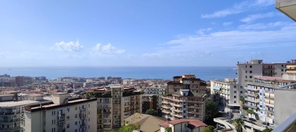 4 bedrooms Apartment in Salerno, Italy No. 334302 3