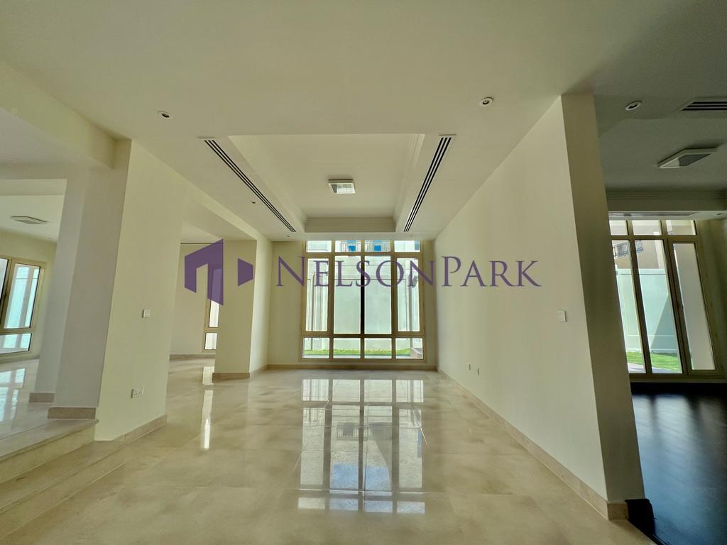 4 Schlafzimmer Villa in Doha, Qatar, Nr. 1224