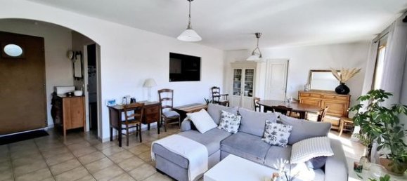 3 bedrooms House in Salles-sur-l'Hers, France No. 312968 2