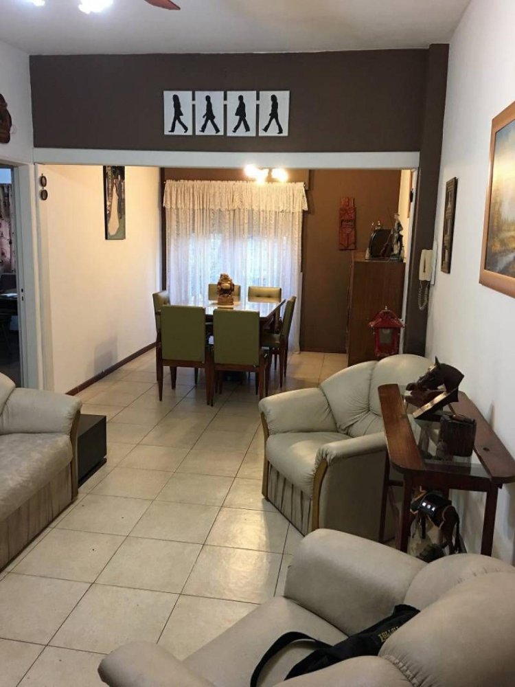 2 bedrooms House in Bermudez, Argentina No. 10975