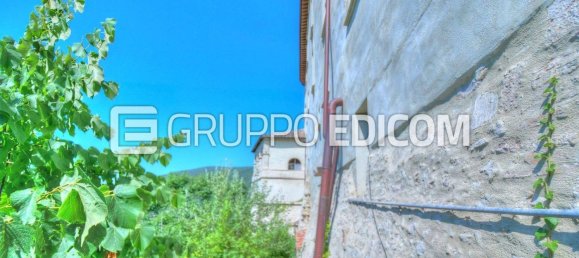 300m² Commercial property in Stroncone, Italy No. 284241 17