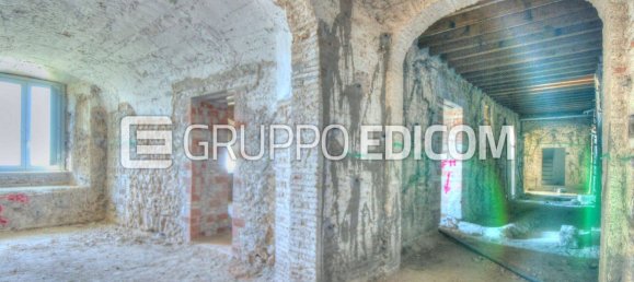 300m² Commercial property in Stroncone, Italy No. 284241 16