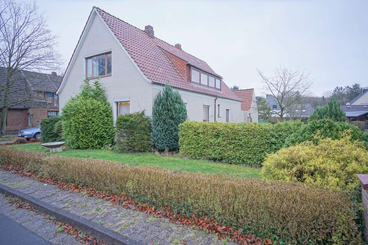 Casa de 7 divisões em Cuxhaven, Germany N.º 209326